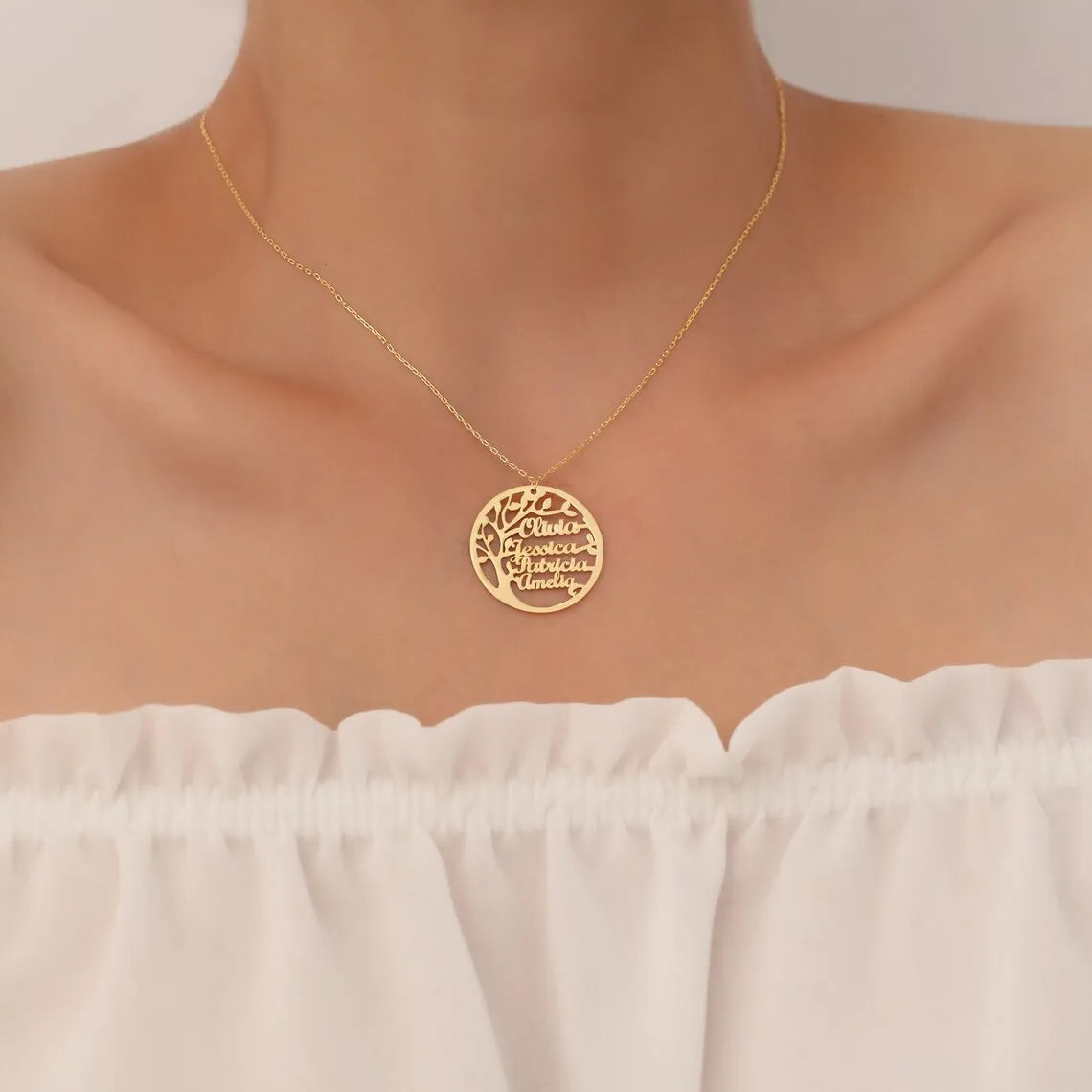 BellaLucas Custom Family Tree of Life Name Necklace